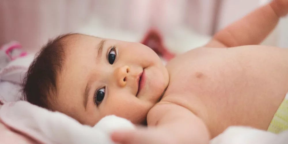 متى يحتاج الطفل إلى طبيب متخصص؟ إشارات مقلقة ينصح الطبيب العام بمتابعتها